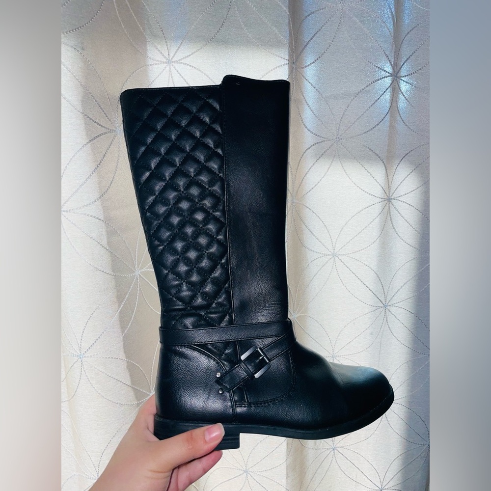 Sonoma Size 4 Girls Black leather  Boots